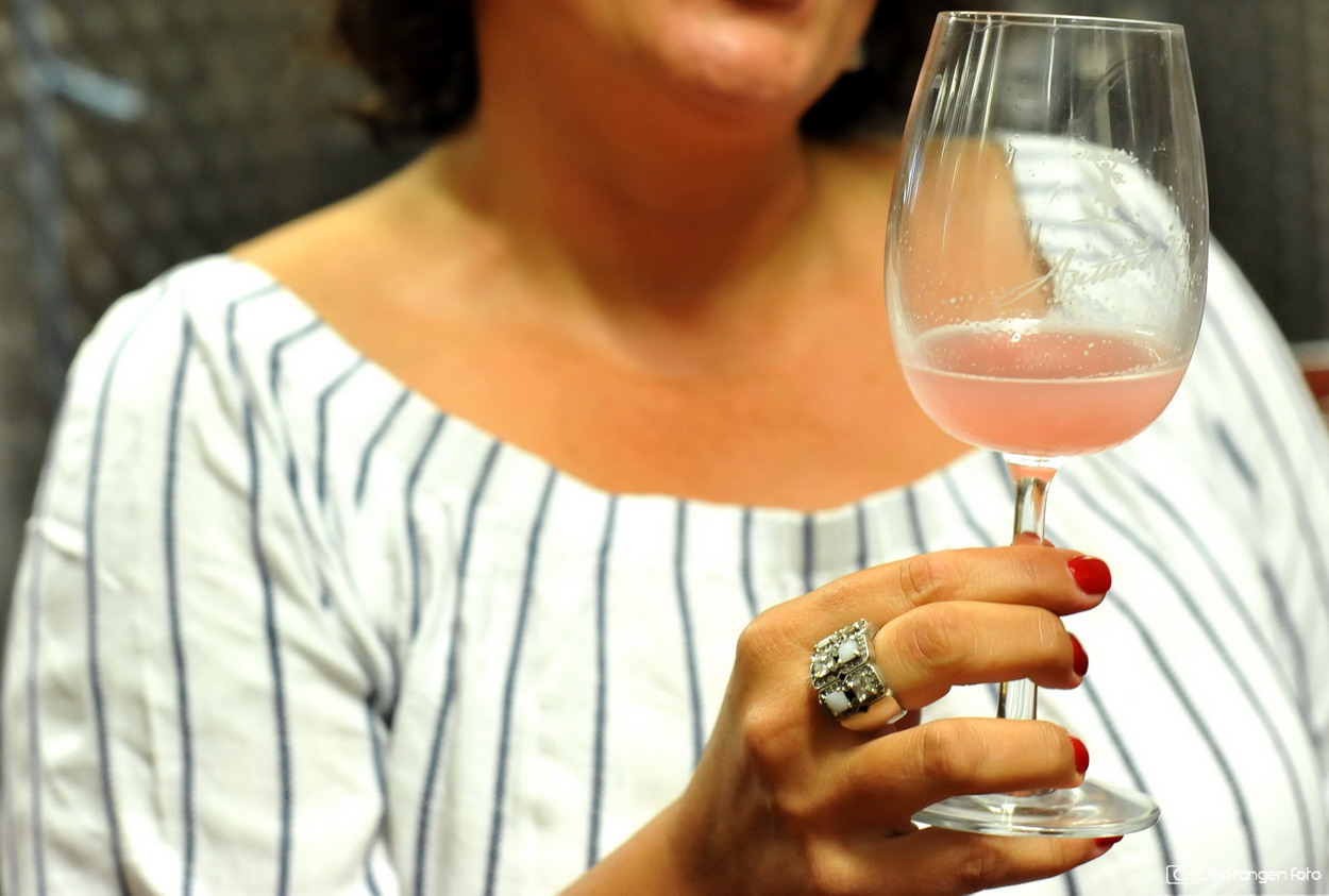 Kod Jasne Antunović u podrumu: žene znaju osjetiti najdublje note u vinu!