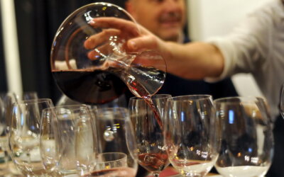 U bocama s hrvatskim etiketama pronađeno vino iz Italije, Makedonije i Čilea!
