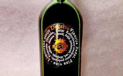 Ljetna preporuka – Maraština Degarra 2022 , ženska elegancija u vinu!