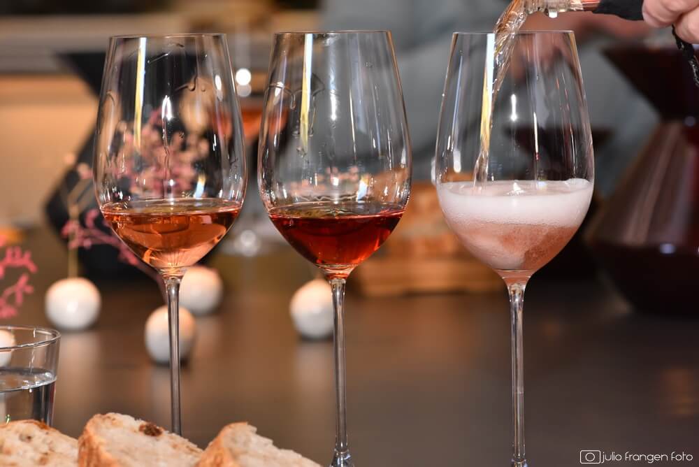 Vinske zvijezde 2023 #6: Pjenušava vina za blagdanski stol – Glamour, La vie en rosé, Muscat i Blanc de blancs!