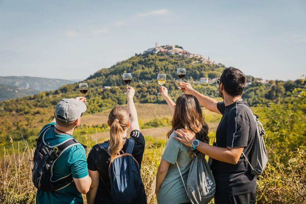 Istarski Wine & Walk u Motovunu i Novigradu!