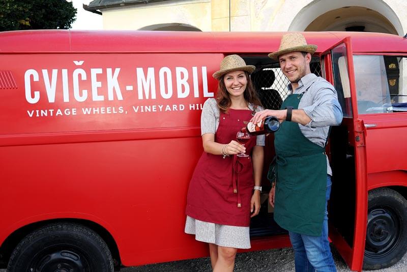 Cviček-mobil – jedinstveni doživljaj vinograda Trške gore u Sloveniji!