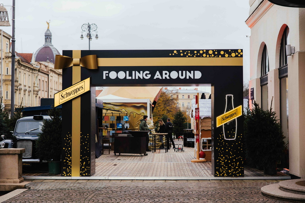 Fooling Around je počeo!