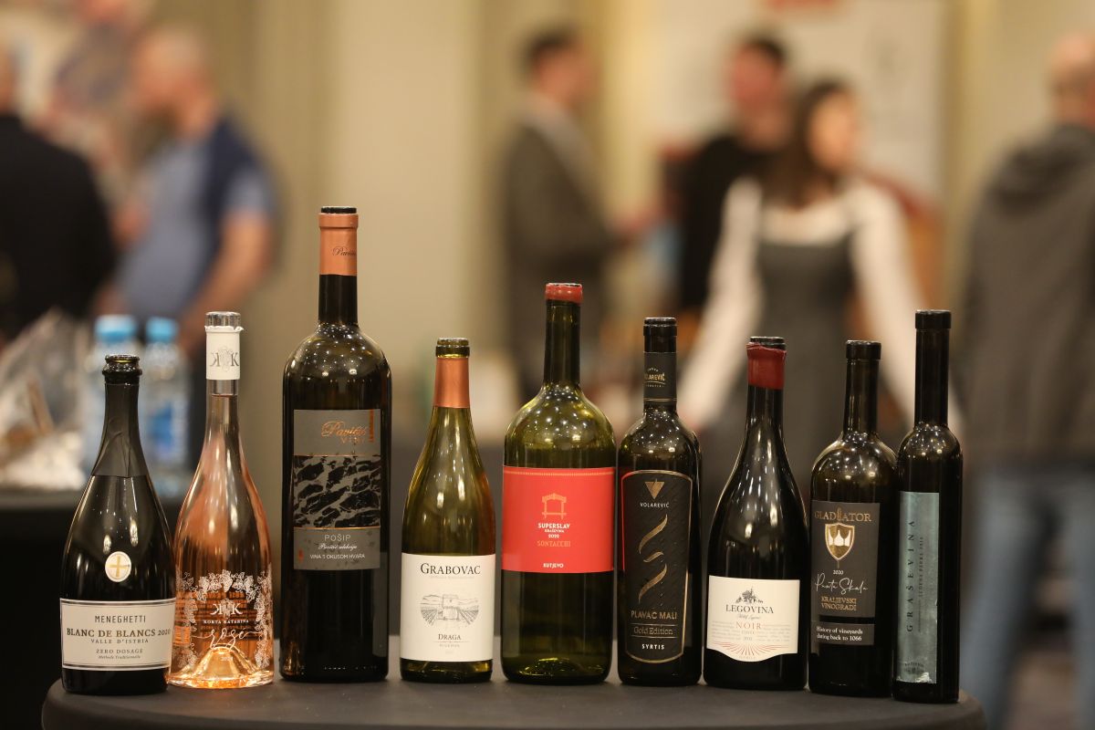 100 najboljih vina Hrvatske: Meneghetti, Korta Katarina, Grabovac, Pavičić, Sontacchi, Kraljevski vinogradi, Legovina, Volarević i Kutjevo na vrhu