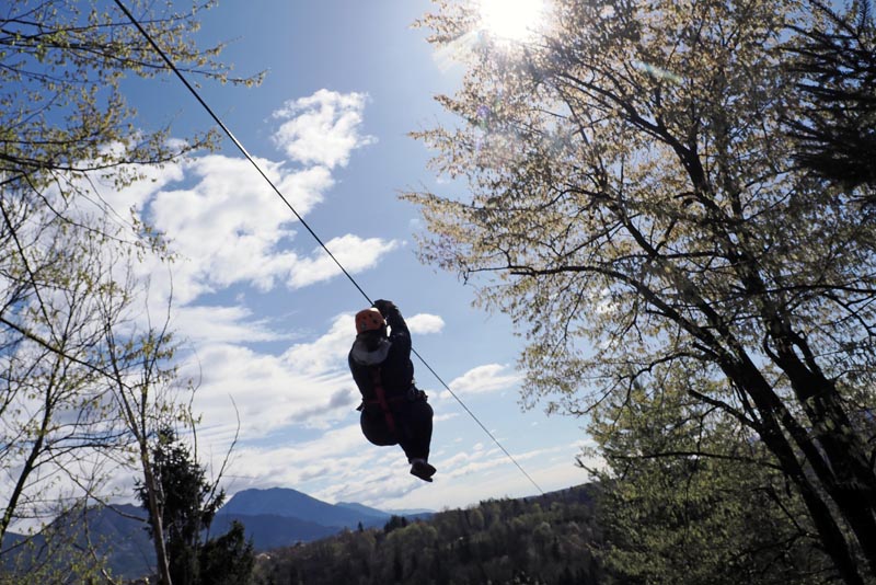 Proljeće na Bledu – sanjkanje na travi, najveći zipline u Europi, odmor uz ljepote jezera!