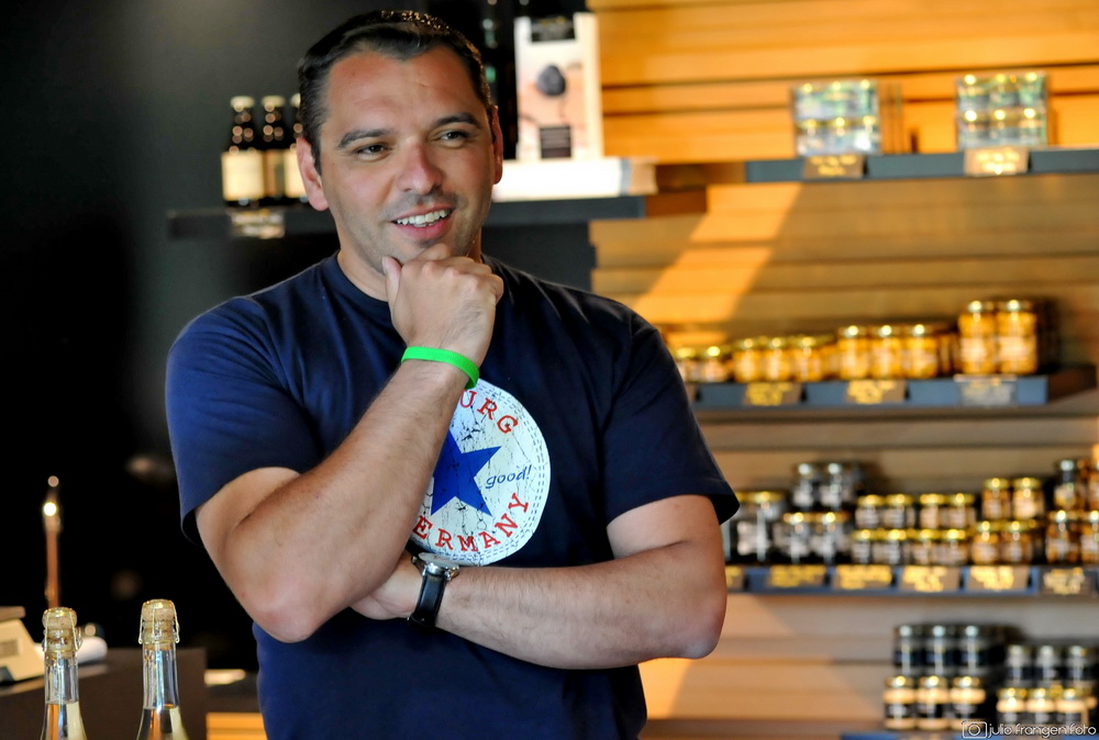 Suvad Suwi Zlatić prvi je Master Sommelier s područja bivše države!